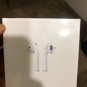 Generation 2 Airpods